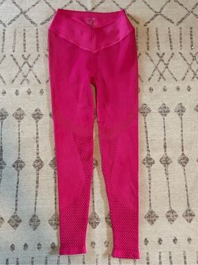 NWOT NUX One by One Seamless Leggings Pink Textured High Rise Size S